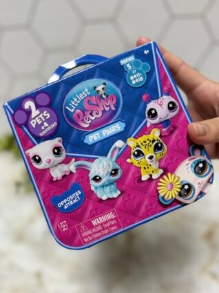 Littlest Pet Shop Pet Pairs Series 5 with two collectible pets and four surprises