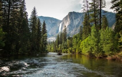 4 reasons to visit America’s national parks