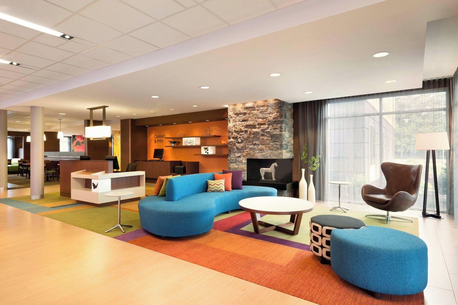 Fairfield Inn & Suites Lancaster East at The Outlets front desk 