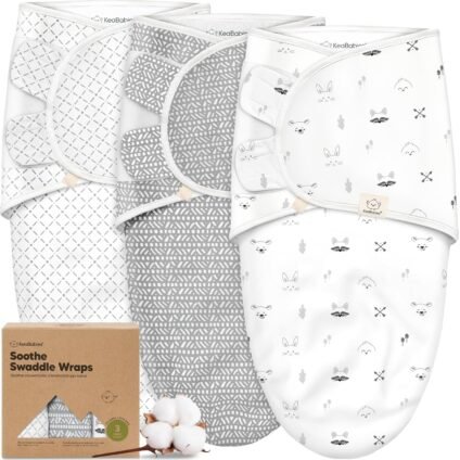 Organic baby swaddle sleep sacks designed to keep newborns snug while supporting safe sleep and comfort