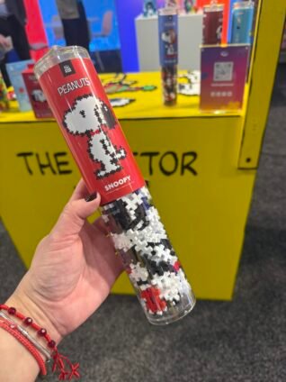 Plus-Plus Peanuts Snoopy building set for creative hands-on play