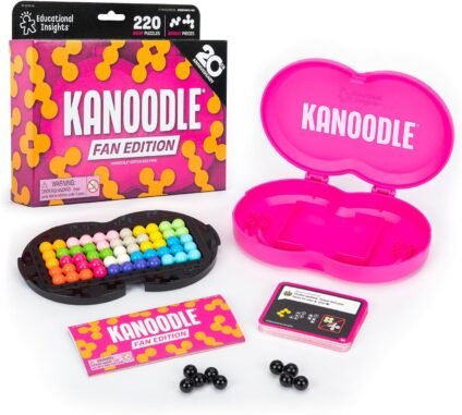 Educational Insights Kanoodle brain teaser puzzle game with colorful puzzle pieces